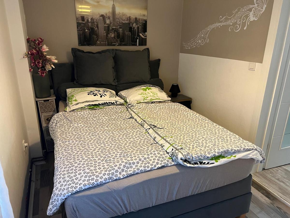 Apartment Impression Осиек Екстериор снимка
