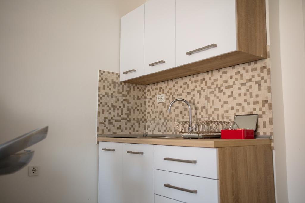 Apartment Impression Осиек Екстериор снимка
